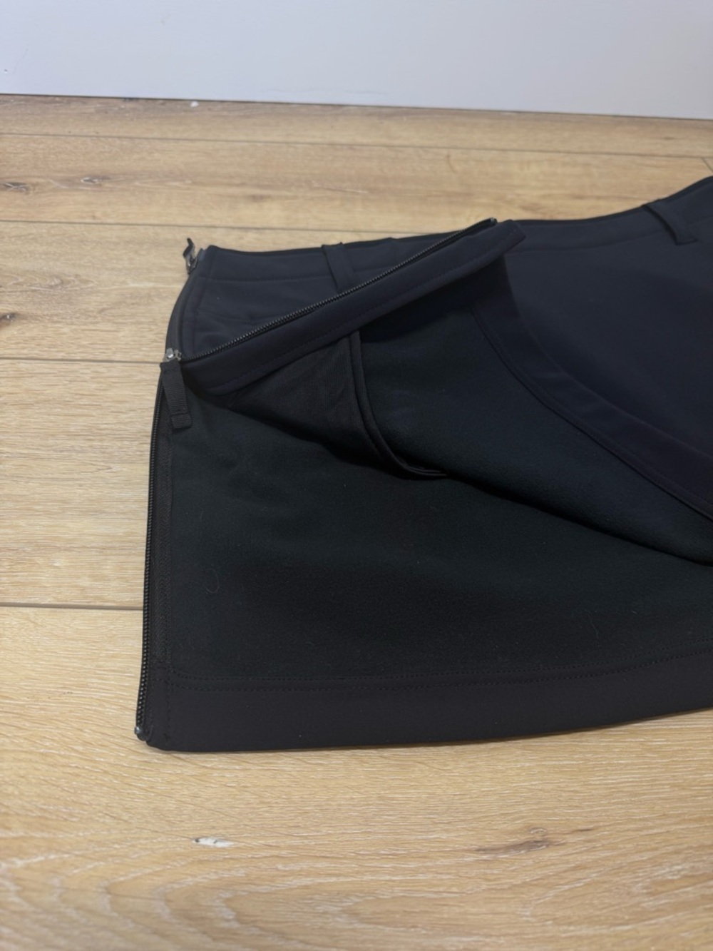 SKHoop Women’s Black Ski Skirt Athletic Size Medium EUC! - Picture 10 of 12